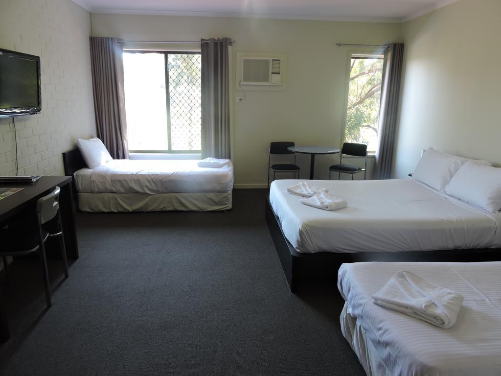 Town & Country Motel Nerang Pokój zdjęcie